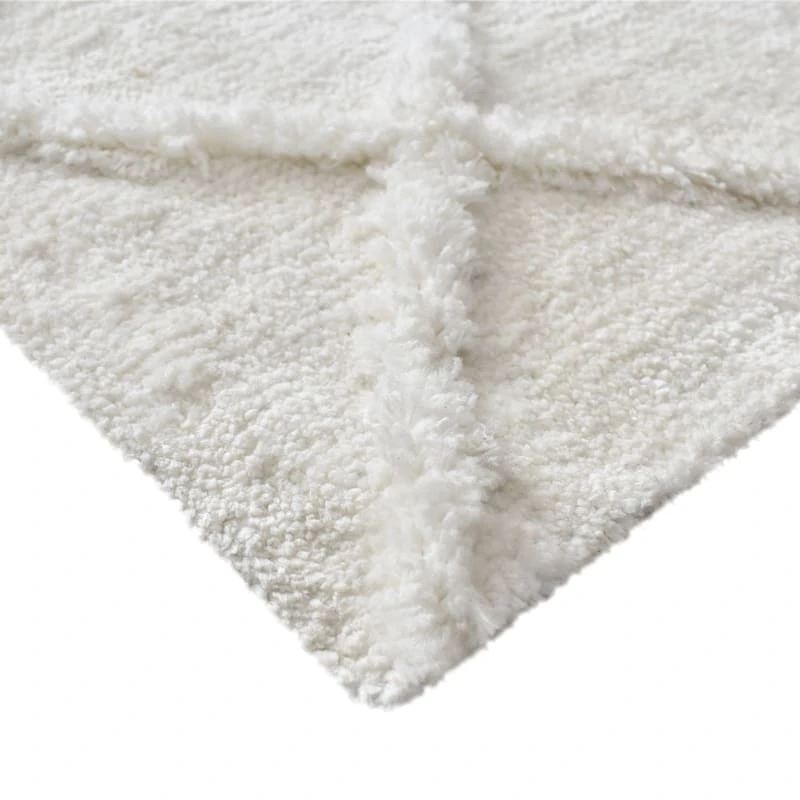 (B813) Ivory Diamond Tufted Area Rug, 5x7 2 (B813) Ivory Diamond Tufted Area Rug, 5x7 - Image 2