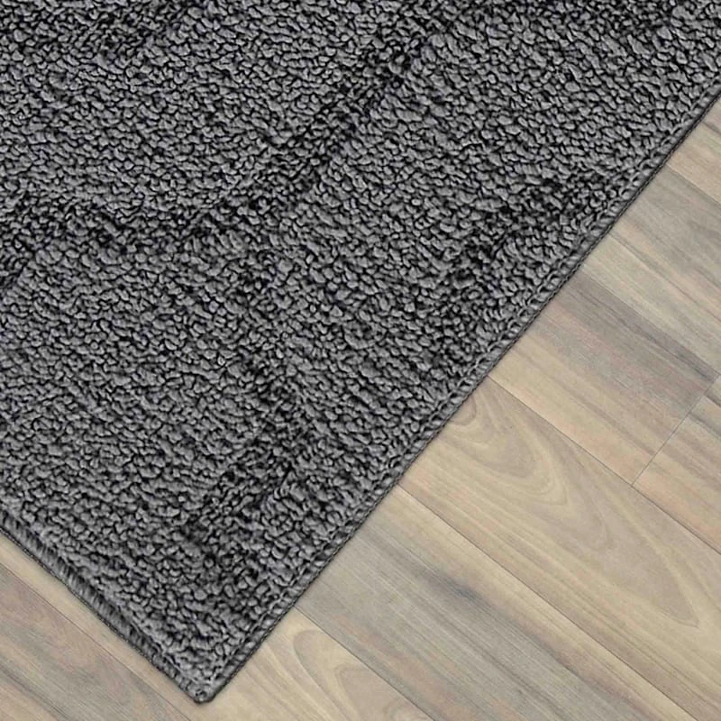 Brentwood Grey Double Quatrefoil Indoor & Outdoor Area Rug, 4x6 4 Brentwood Grey Double Quatrefoil Indoor & Outdoor Area Rug, 4x6 - Image 4