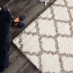 (C162) Windsor White Area Rug, 8x10 -Rugs Sales Store c162 windsor white area rug 8x10 12