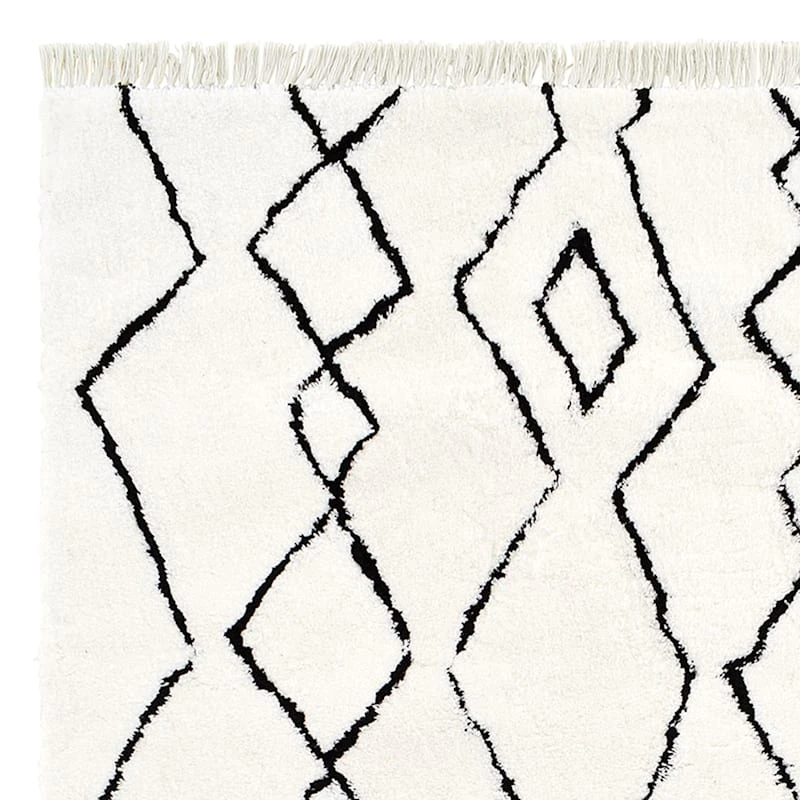 (C183) Imperial White Patterned Area Rug With Tassels, 8x10 2 (C183) Imperial White Patterned Area Rug With Tassels, 8x10 - Image 2