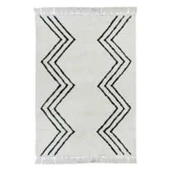(C186) Found & Fable White & Black Chevron Shag Area Rug, 5x7
