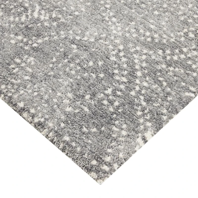 (C191) Hayne Grey Floral Shag Accent Rug, 3x5 2 (C191) Hayne Grey Floral Shag Accent Rug, 3x5 - Image 2