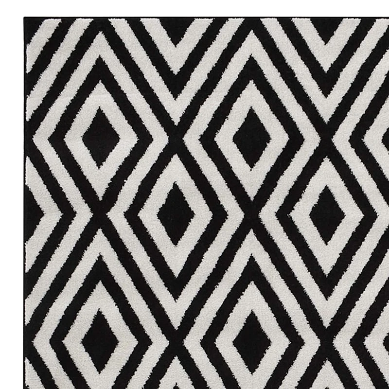 (D532) Black & White Diamond Design Area Rug, 8x10 2 (D532) Black & White Diamond Design Area Rug, 8x10 - Image 2