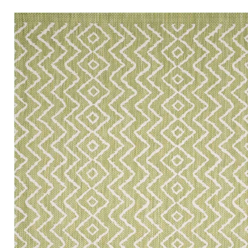(E253) Oasis Green Geo Indoor & Outdoor Area Rug, 5x7 2 (E253) Oasis Green Geo Indoor & Outdoor Area Rug, 5x7 - Image 2