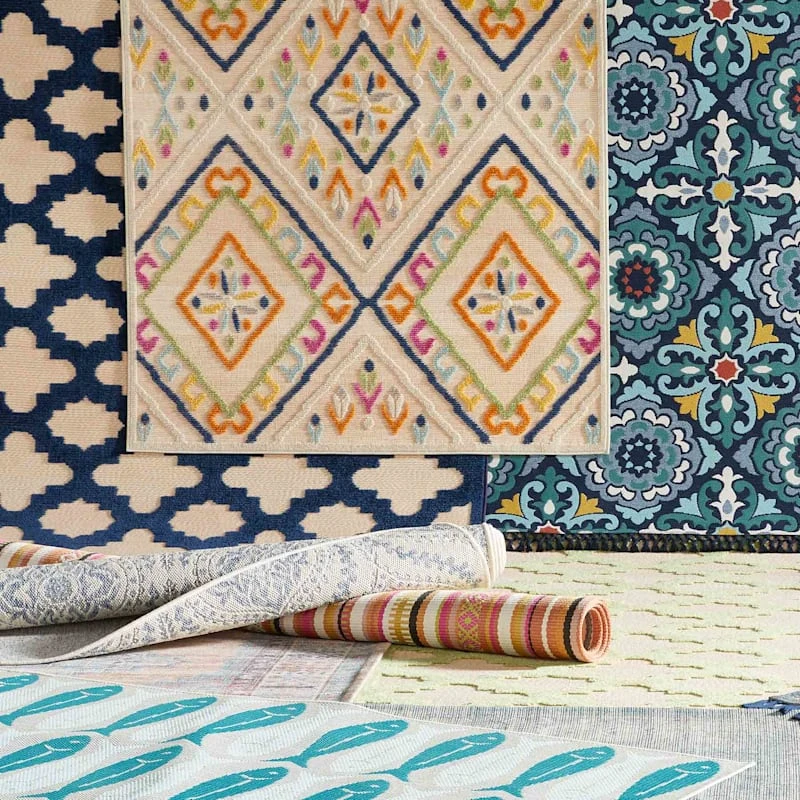 (E287) Yellow & Ivory Diamond Design Indoor & Outdoor Area Rug, 5x7 2 (E287) Yellow & Ivory Diamond Design Indoor & Outdoor Area Rug, 5x7 - Image 2